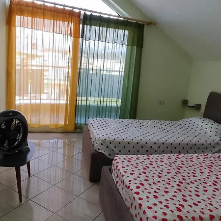 Lis Natalia Apartment Golem (Tirana)